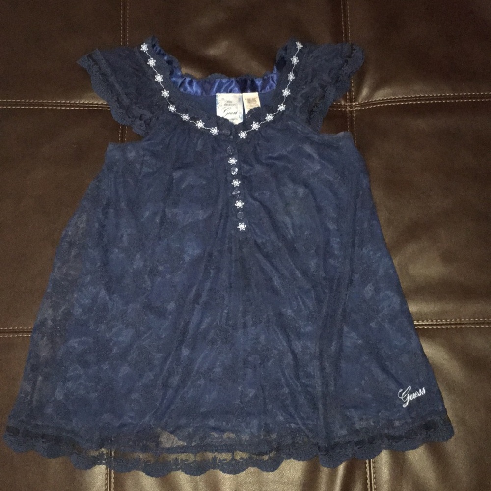 Guess navy lace top 💙
